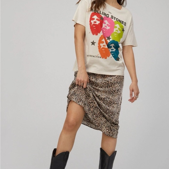 Daydreamer Rolling Stones Satisfaction Boyfriend Graphic Band Tee - XS - Picture 3 of 8